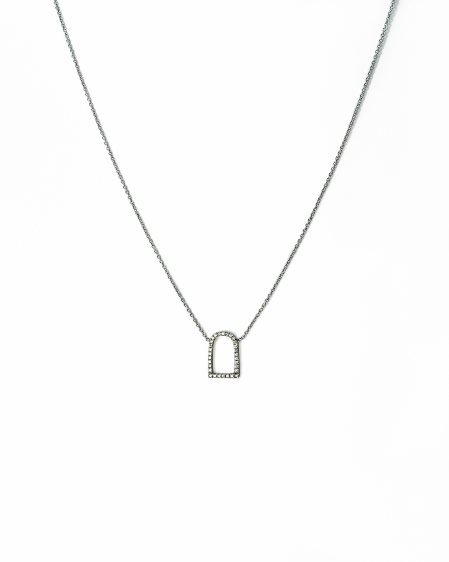 Collier Premier